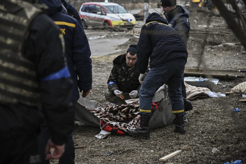 L'Ukraine dit tenir bon dans l'est et prédit la défaite russe en fin d'année