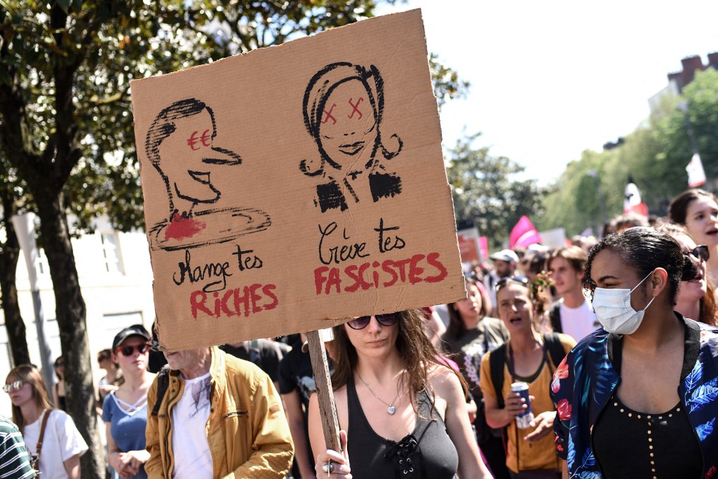 Caricature de Macron et du préfet Lallement: deux «gilets jaunes» relaxés