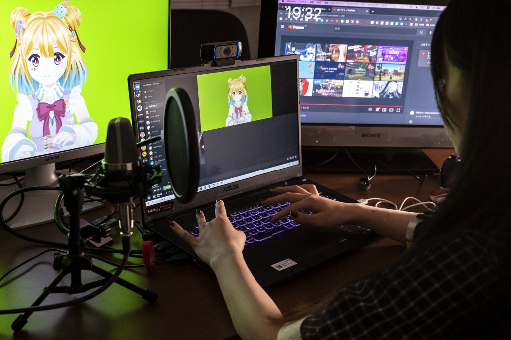 Au Japon, les Youtubeurs virtuels amassent des fortunes bien réelles