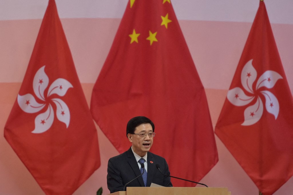 L'ex-patron de la sécurité John Lee va être désigné chef de Hong Kong