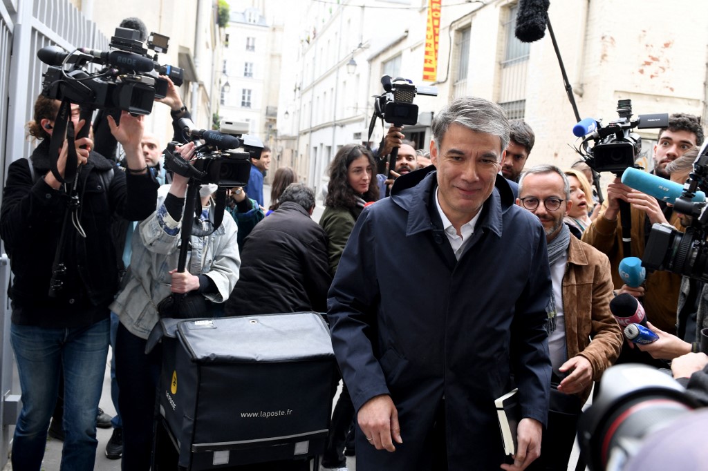 Au bord de l'explosion, le PS soumet à son parlement l'accord avec LFI
