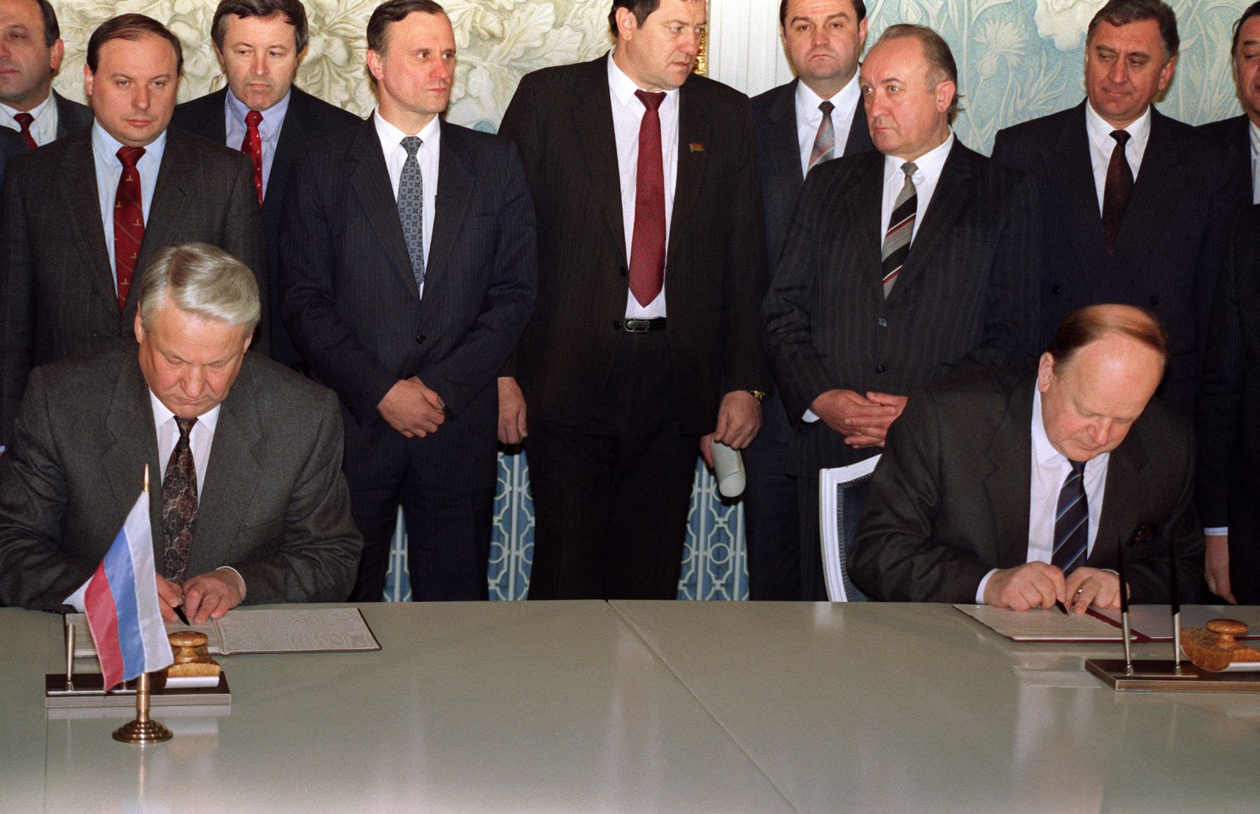 Décès du premier président du Bélarus, un des fossoyeurs de l'URSS