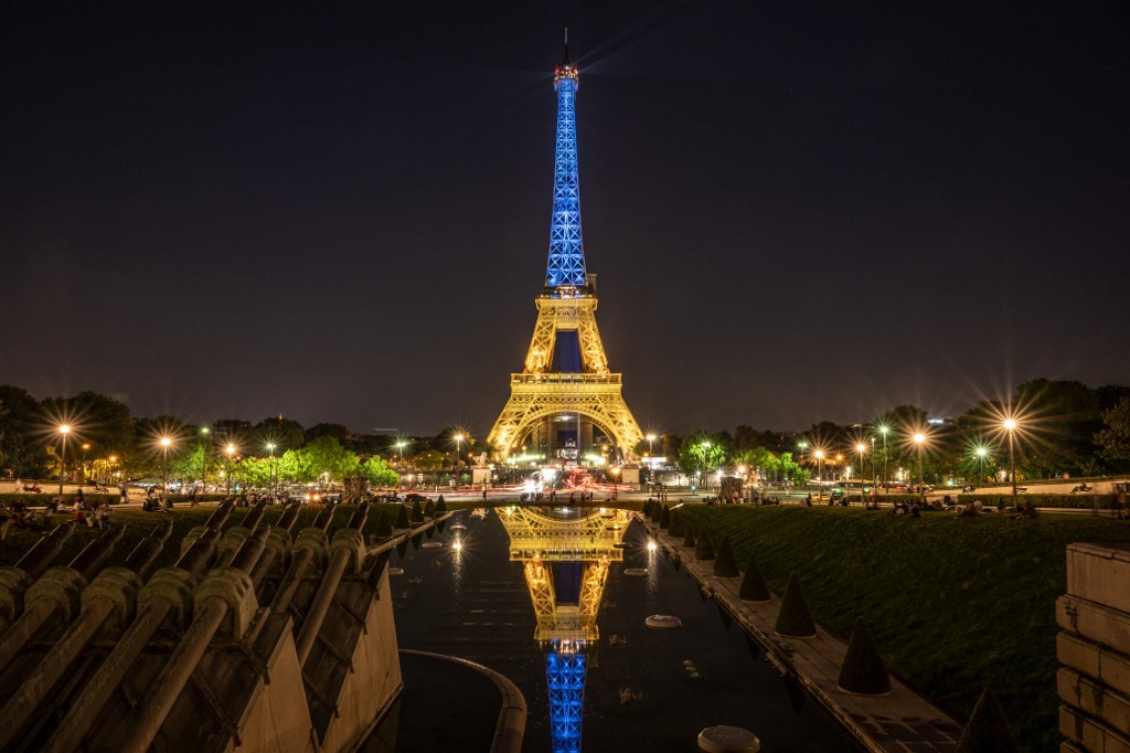 Paris: la brasserie de la Tour Eiffel ouvrira le 6 juin