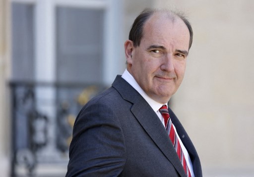 Remaniement: Castex s'apprête à passer la main «sans remords, ni regrets»