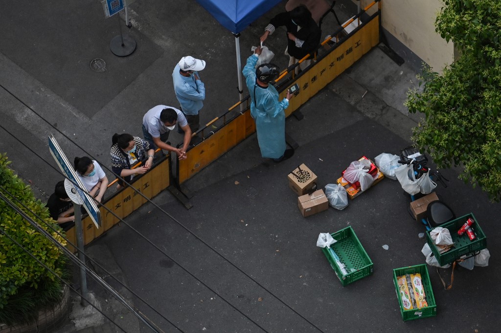 «Zéro Covid» à Shanghai, mais le confinement continue