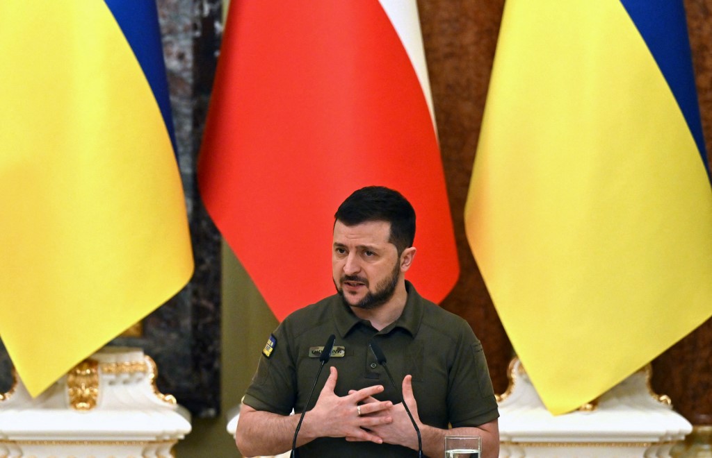Ukraine: Condamnation pour crimes de guerre, Zelensky ne veut «aucun commerce» avec la Russie