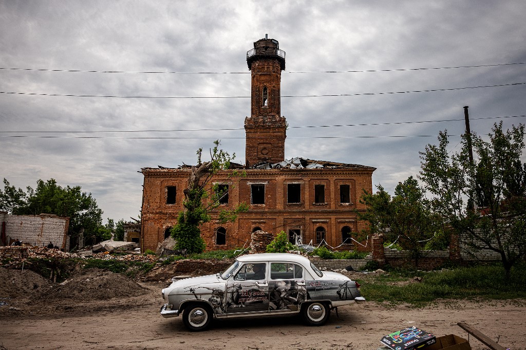 Ukraine: les séparatistes prorusses revendiquent la prise d'une localité-clé du Donbass