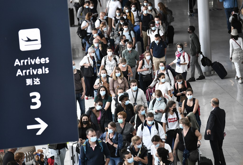 Retour des voyageurs: gare à la surchauffe dans les aéroports parisiens