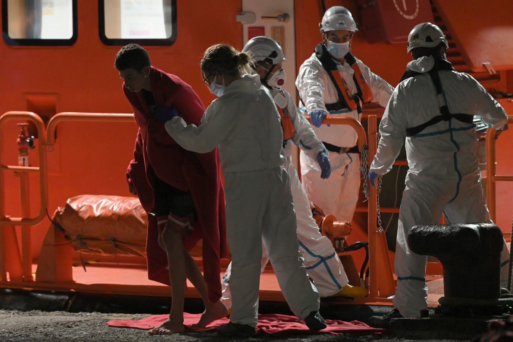 Espagne: 28 migrants disparus au large des Canaries