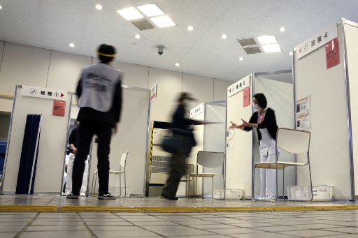 Arrestation d'un Japonais accusé d'avoir dilapidé 338 000 euros d'allocations Covid reçues par erreur