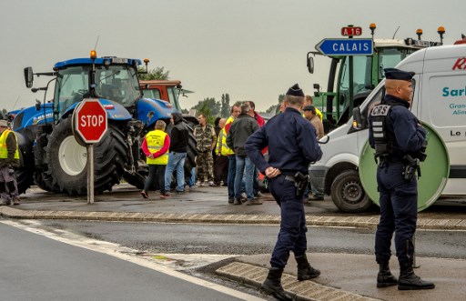 Pas-de-Calais: Un migrant retrouvé pendu dans une remorque de camion
