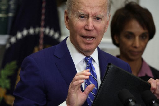 En campagne, Biden lâche ses coups contre la droite «extrême» ralliée à Trump