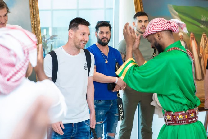 Nouvel ambassadeur du tourisme saoudien, Messi est arrivé à Djeddah