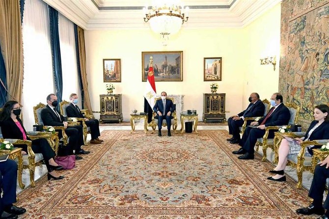Entretiens entre Al-Sissi et le conseiller américain à la sécurité nationale