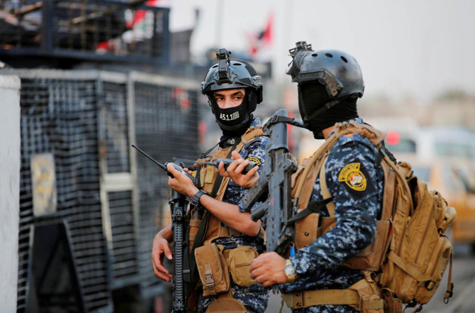 Tirs de roquettes contre une base abritant la coalition internationale en Irak