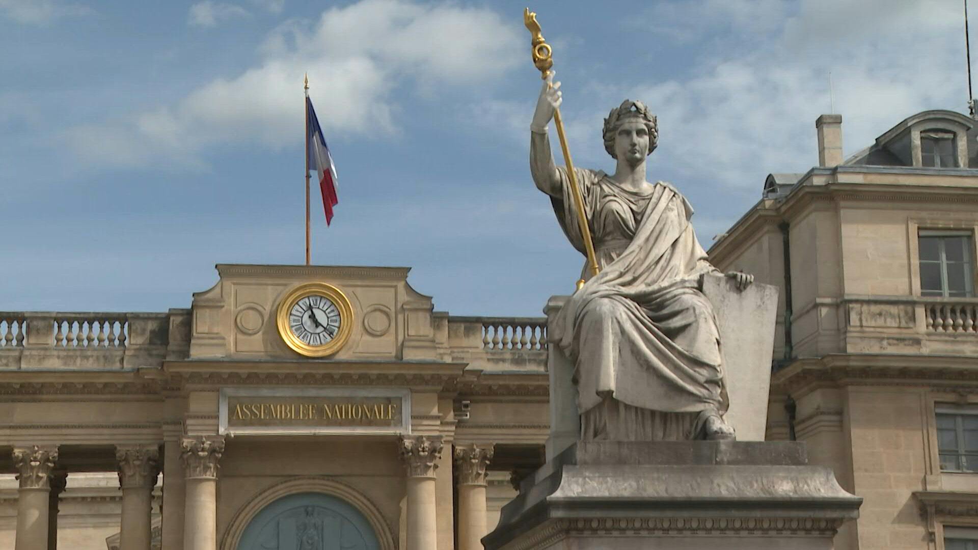 Législatives: une charte pour les candidats de la majorité présidentielle