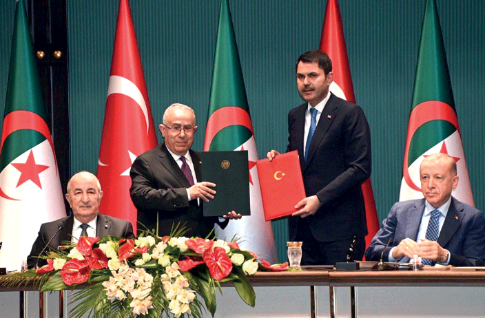 Coopération économique dans l’industrie civile et militaire en Alger et Ankara