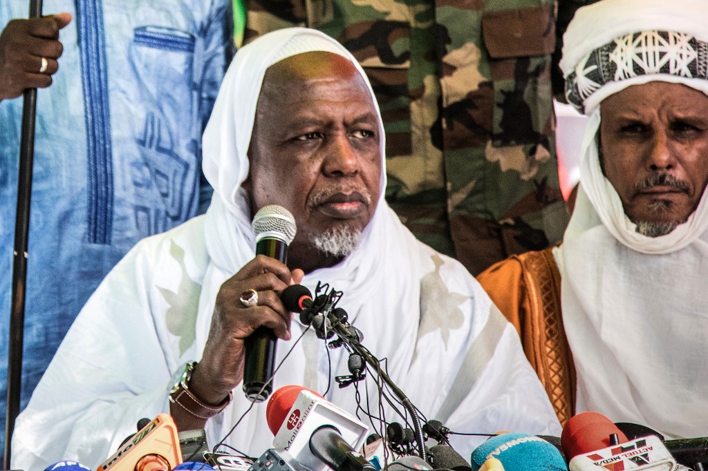 Mali: Un influent imam critique «l'arrogance» de la junte