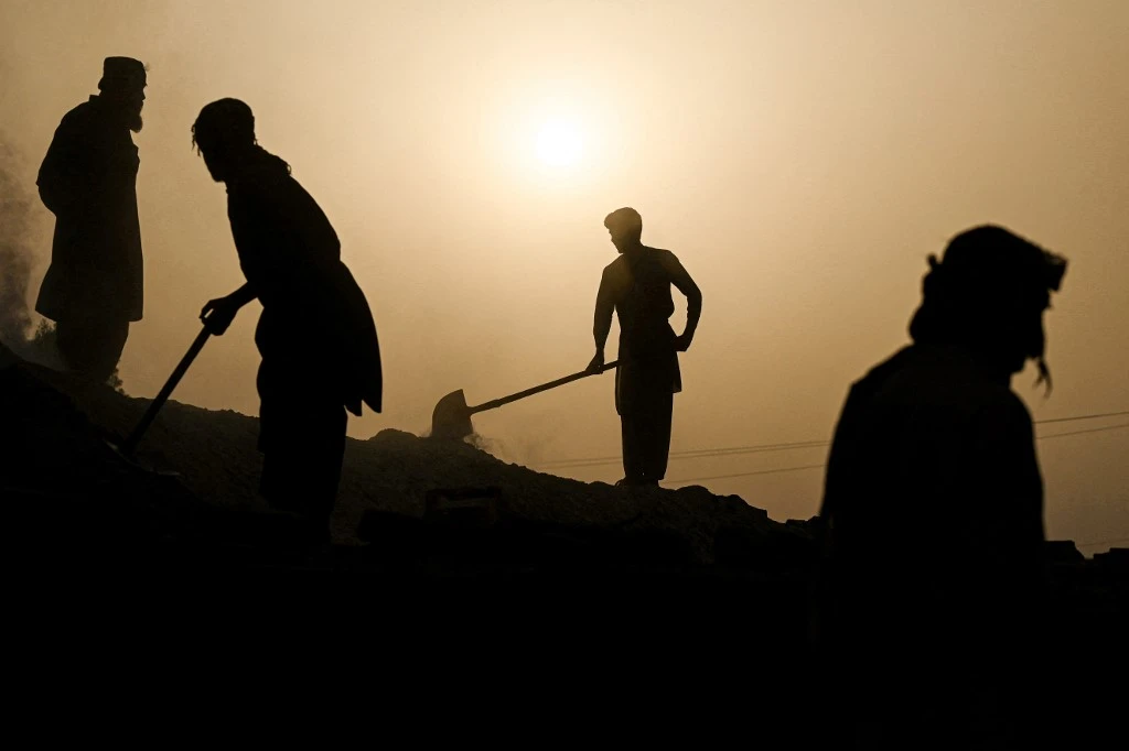 Le Pakistan et l'Inde toujours aux prises avec une chaleur étouffante