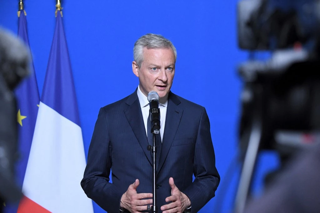Bruno Le Maire appelle les entreprises qui le peuvent à augmenter les salaires, les patrons prudents