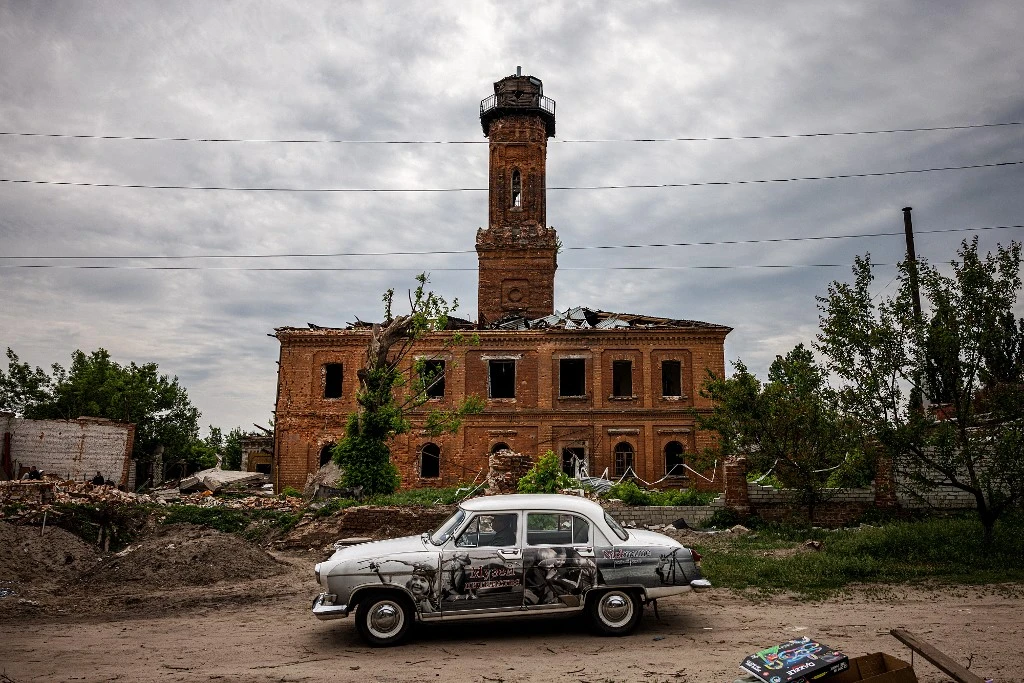 Ukraine: les séparatistes prorusses revendiquent la prise d'une localité-clé du Donbass