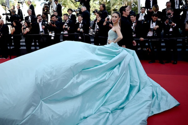 L'actrice philippine Heart Evangelista arrive pour la projection du film «Mother And Son (Un Petit Frere)» lors de la 75e édition du Festival de Cannes à Cannes, dans le sud de la France, le 27 mai 2022. (Loïc Venance / AFP)