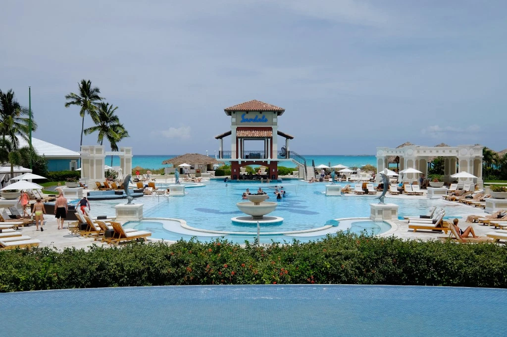 Mort mystérieuse de trois touristes américains dans un hôtel des Bahamas
