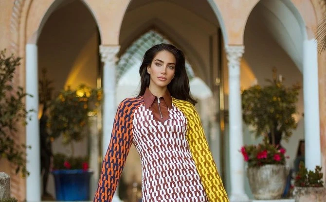 Le mannequin libano-australien Jessica Kahawaty en Italie pour la campagne de Tod’s