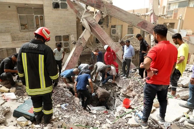 Iran: protestations après l'effondrement d'un immeuble ayant fait 26 morts