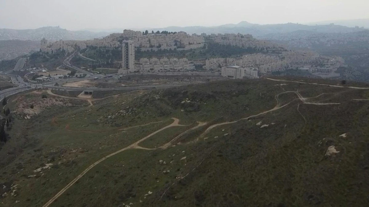 Israël approuve près de 4 500 logements dans des colonies en Cisjordanie, dont 2 700 définitivement