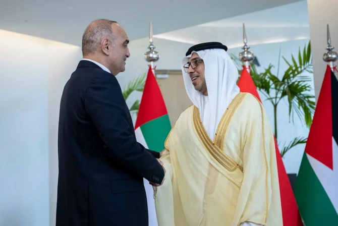 Les EAU, l’Égypte et la Jordanie concluent des accords pour des projets d’énergie renouvelable