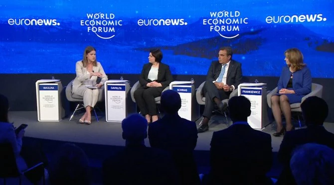 Davos: l’Europe doit adopter un pacte migratoire pour faire face au nombre croissant de réfugiés