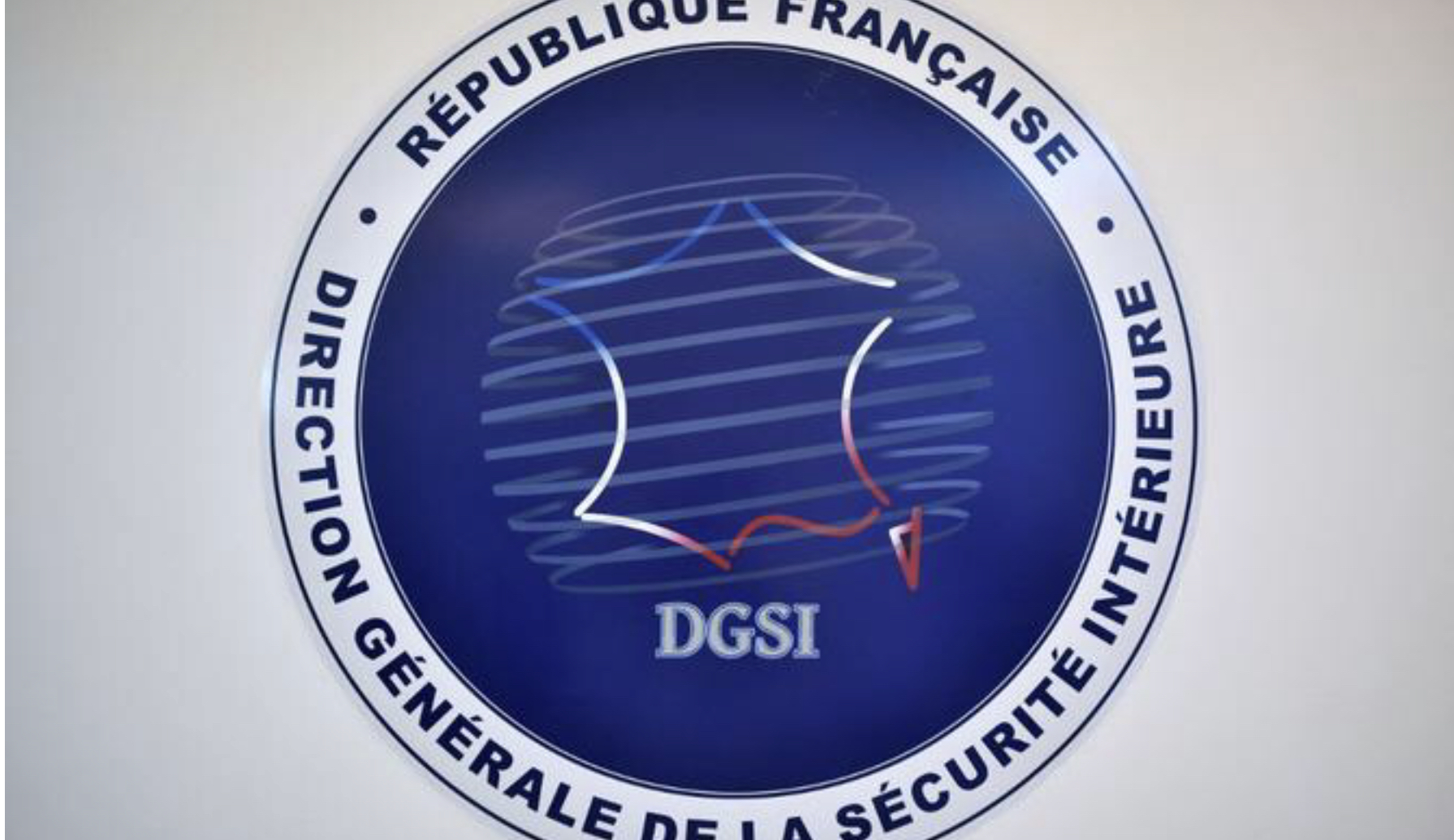 L'auteur d'un livre sur la DGSI mis en examen pour divulgation du secret défense