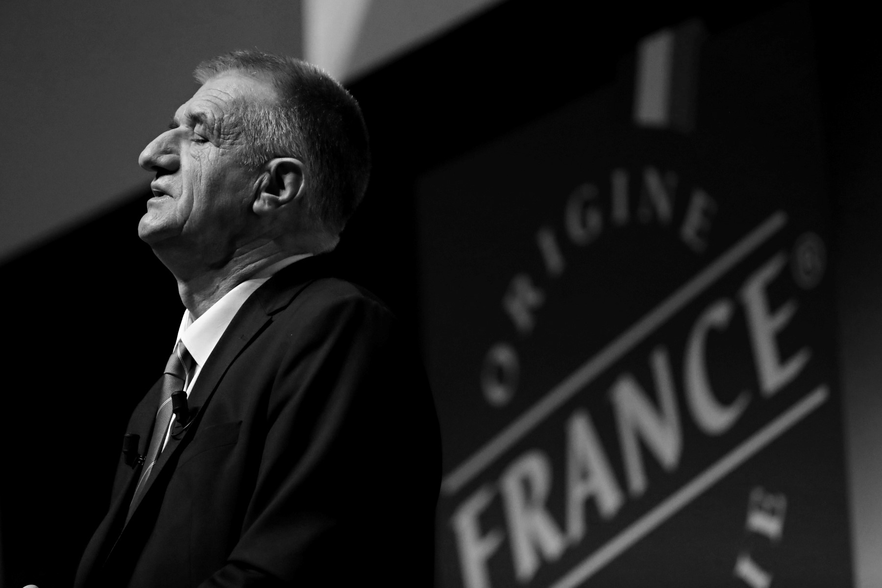 Législatives : Julien Lassalle, frère de Jean, reprend le flambeau