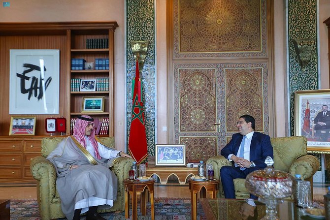 Le ministre saoudien des Affaires étrangères s’entretient avec son homologue au Maroc