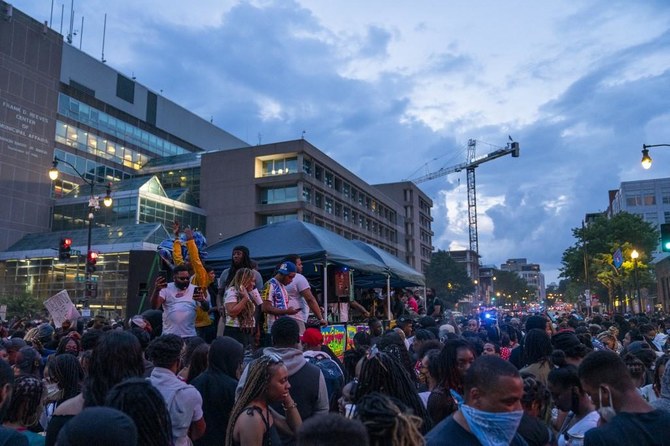 Coup de feu lors d'un concert de rue à Washington: un adolescent tué, trois personnes blessées