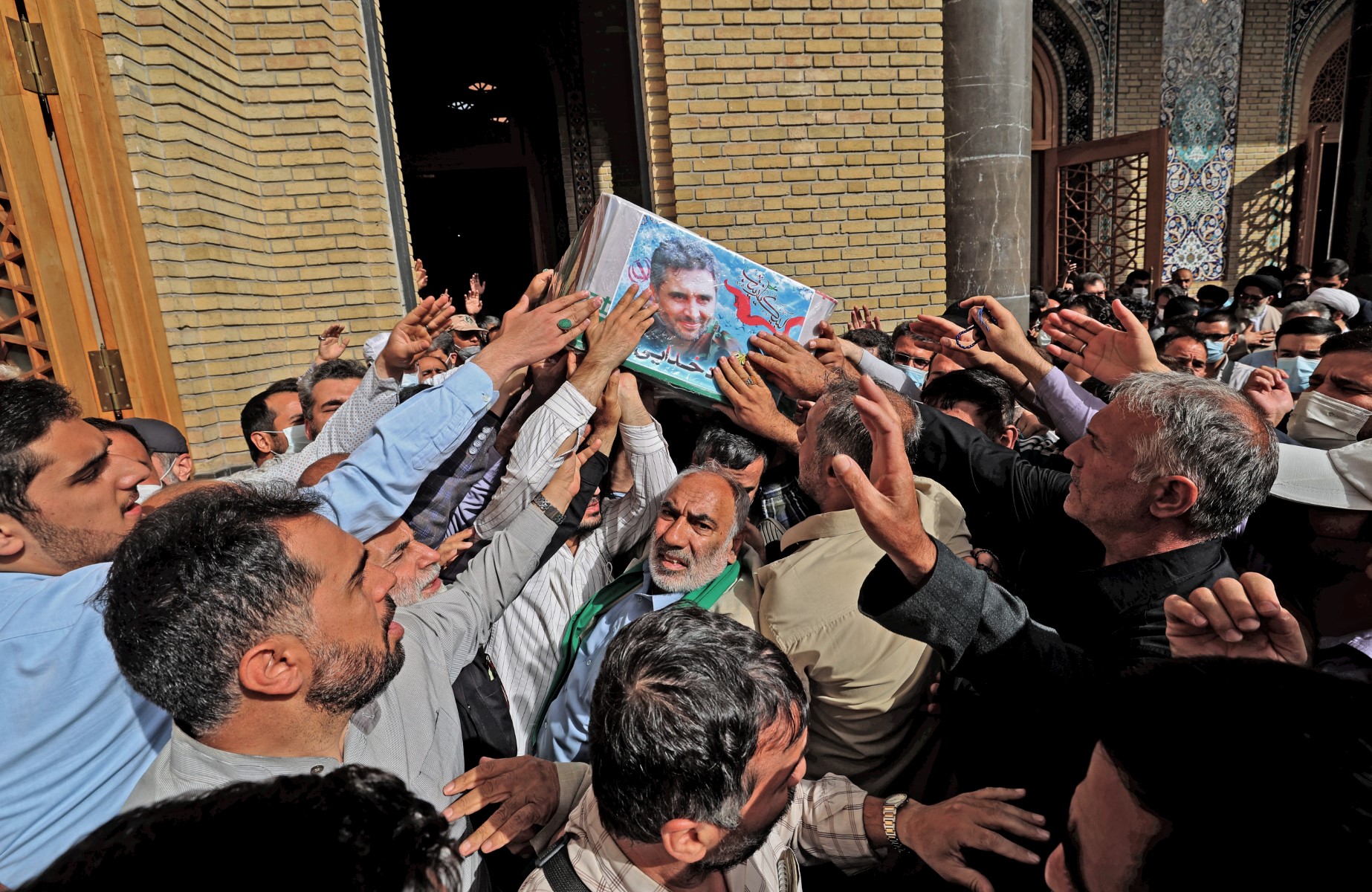 L'Iran enquête sur la mort d'un membre des Gardiens, dément son «assassinat»