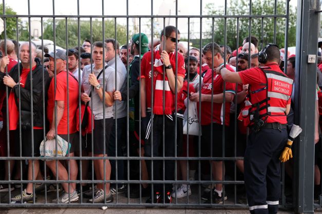 Stade de France: les supporters demandent à être auditionnés au Sénat