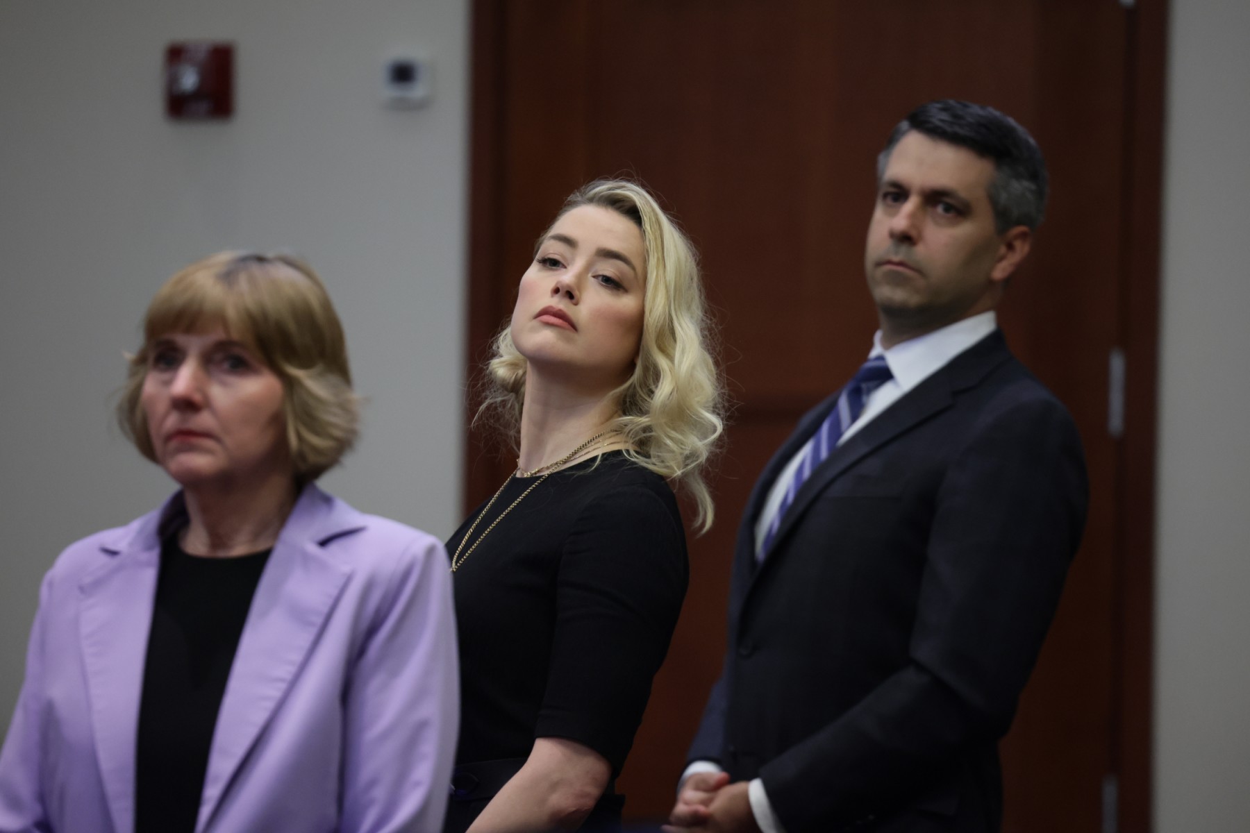 Amber Heard ne peut «absolument pas» payer 10,4 millions de dollars de dommages-intérêts à Johnny Depp, selon son avocate