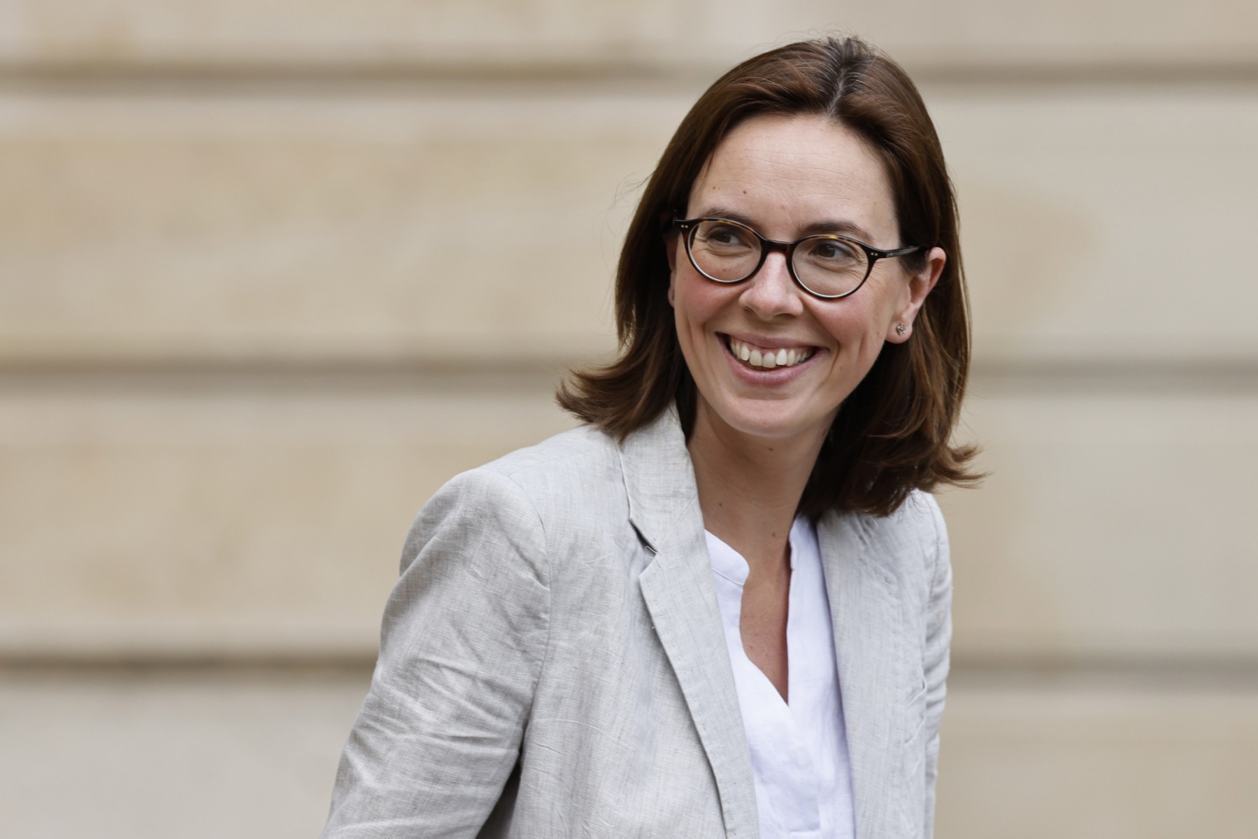 Parmi les 15 ministres candidats, Borne, Véran et Attal confortés, Montchalin en danger