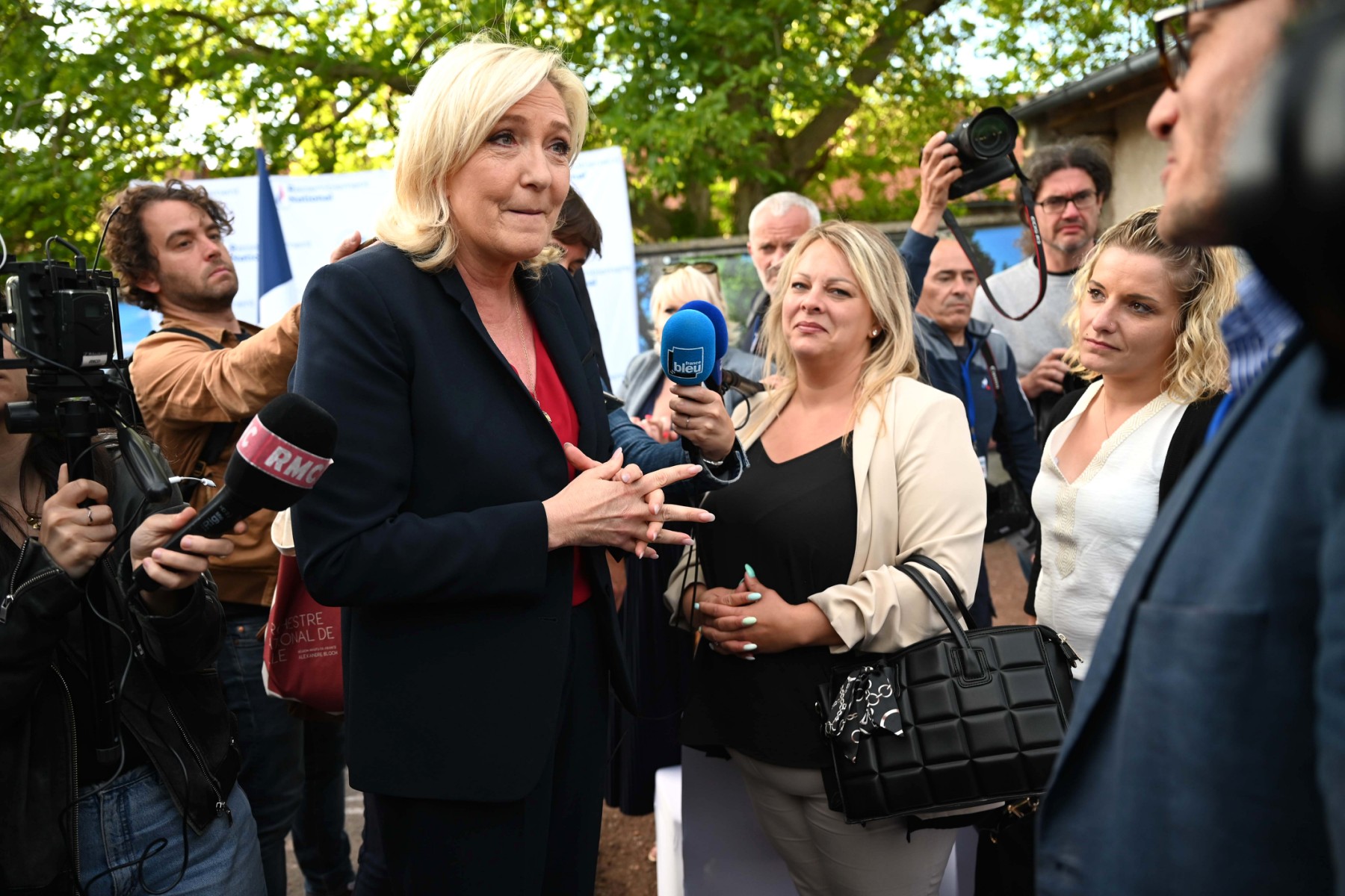 Législatives: Marine Le Pen salue une «dynamique forte»