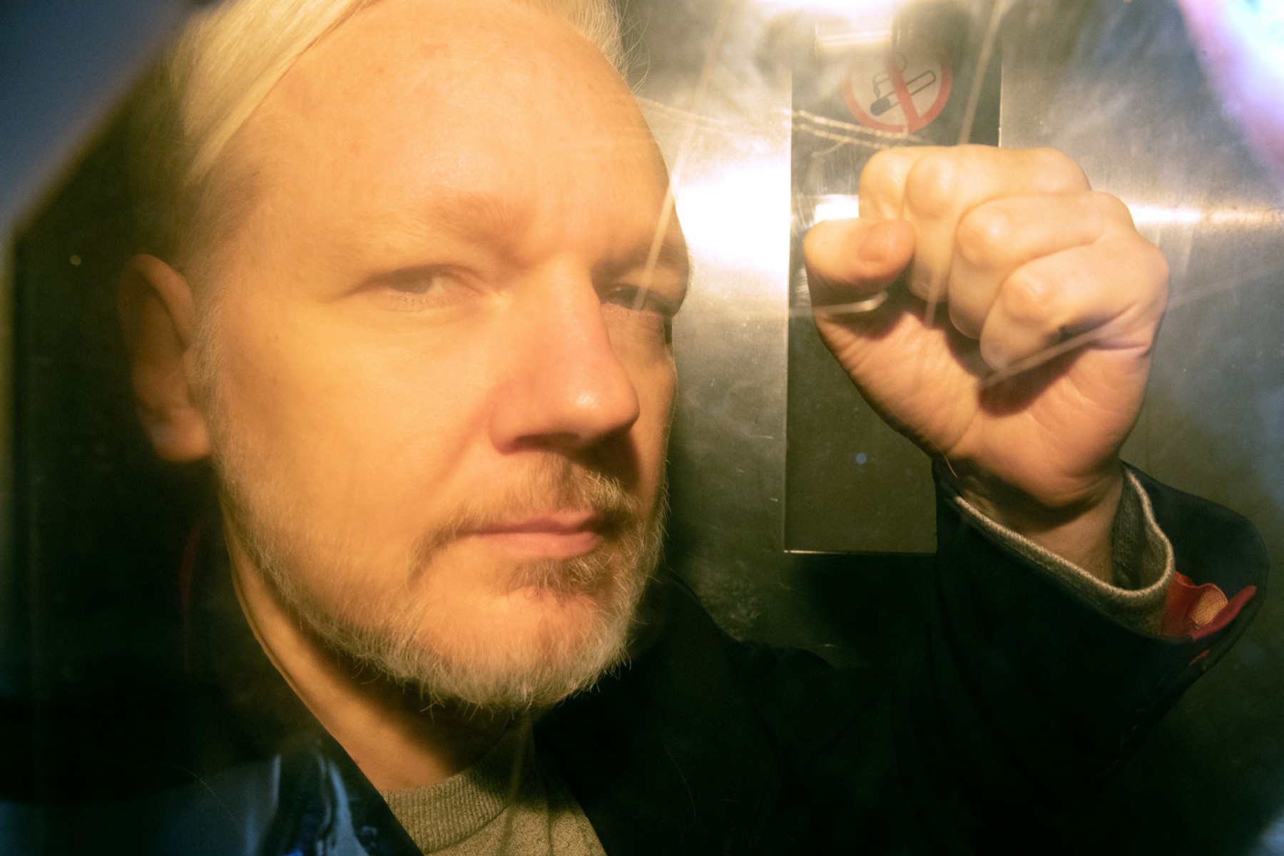 Londres signe le décret d'extradition aux Etats-Unis de Julian Assange, qui fera appel