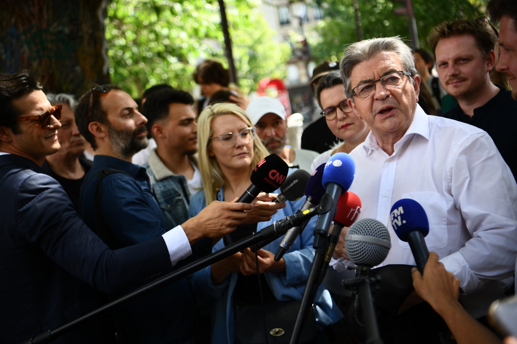 Législatives: Une campagne sous invectives