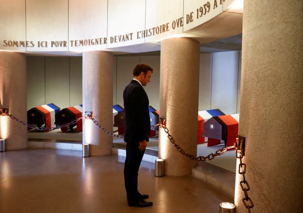 Macron célèbre le 82e anniversaire de l'Appel du 18-Juin