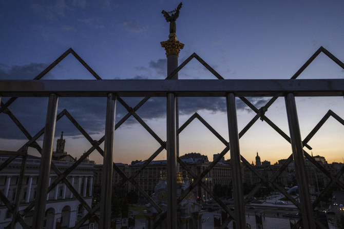 Ukraine: frappes russes sur Kiev, le jour du G7 en Allemagne