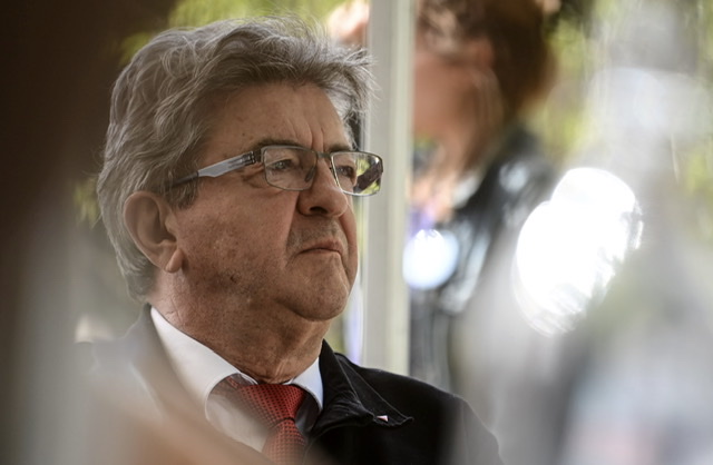Mélenchon redemande à Macron d'être nommé à Matignon en cas de victoire de la gauche