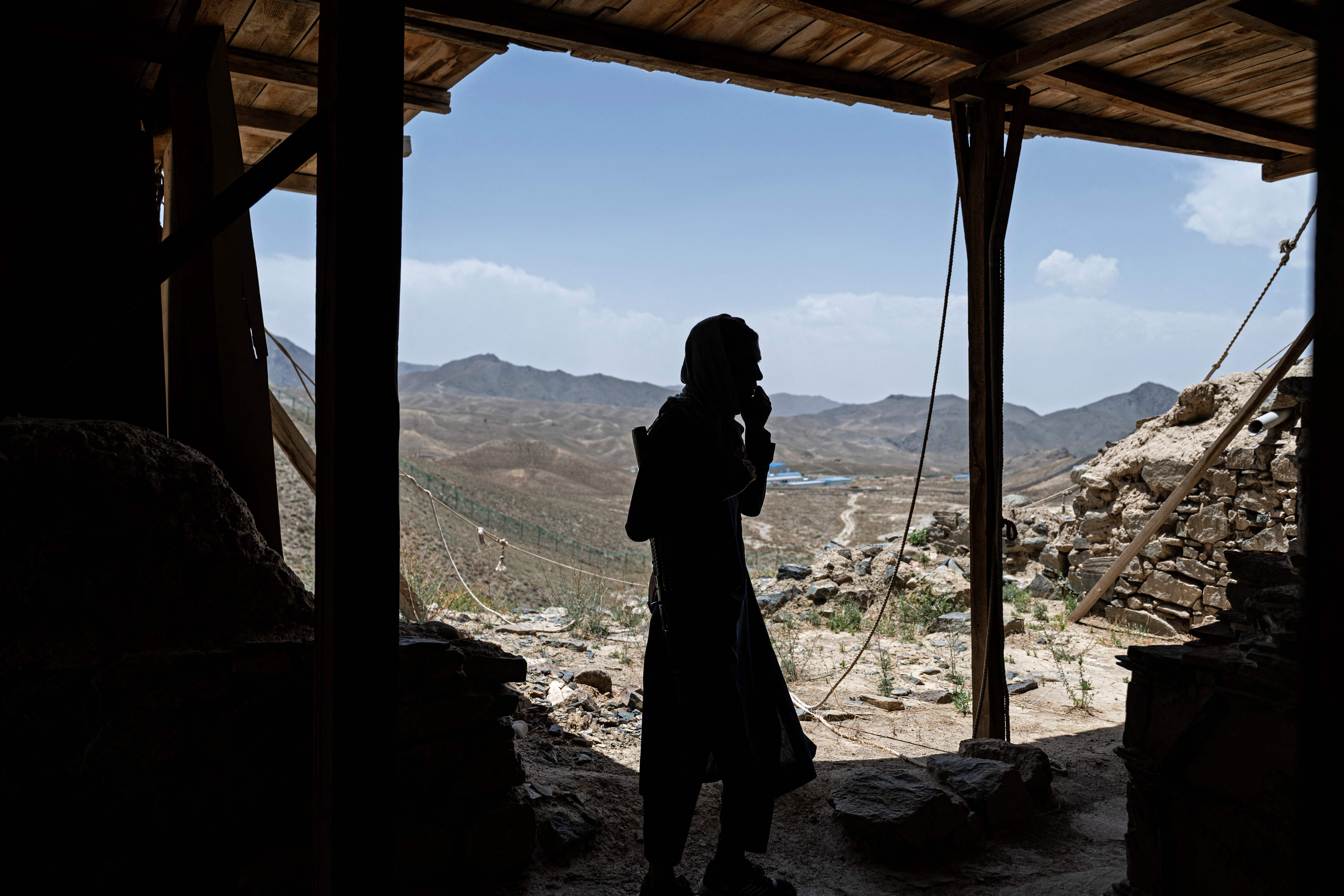 Afghanistan: Au moins un millier de morts dans un puissant séisme