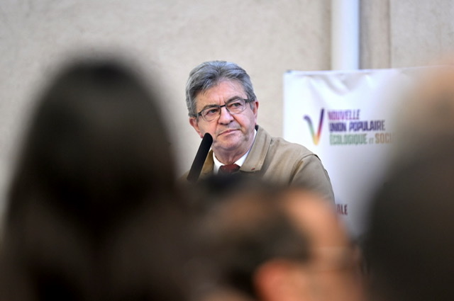 La France de nouveau aux urnes pour le premier tour des législatives