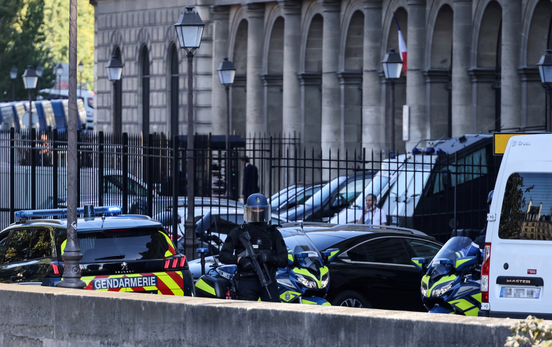Au procès des attentats de novembre 2015 en France, premières plaidoiries pour les «petits» coaccusés