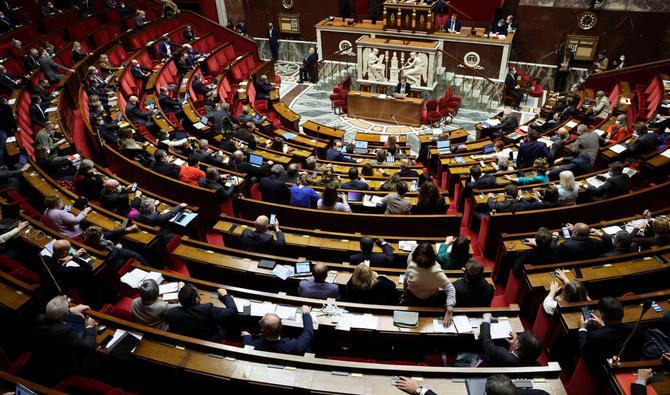 La majorité relative, une «bonne chose» pour deux tiers des Français, selon un sondage